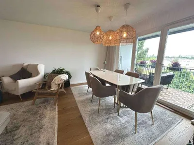 PROVISIONSFREIE // stilvolle, ruhige Wohnung mit Loggia und Grünblick! – Bild 3