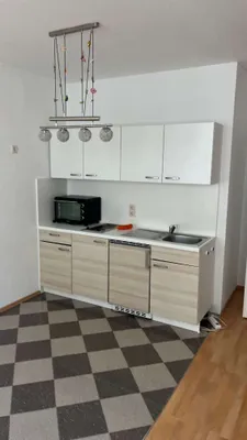 1-Zimmer-Wohnung mieten in Wien – 39 m², € 796 – Bild 2 von 35