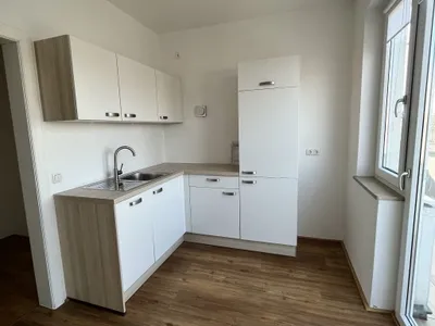 5-Zimmer-Gewerbeimmobilie mieten in Linz – 222 m², € 1.444 – Bild 8 von 20