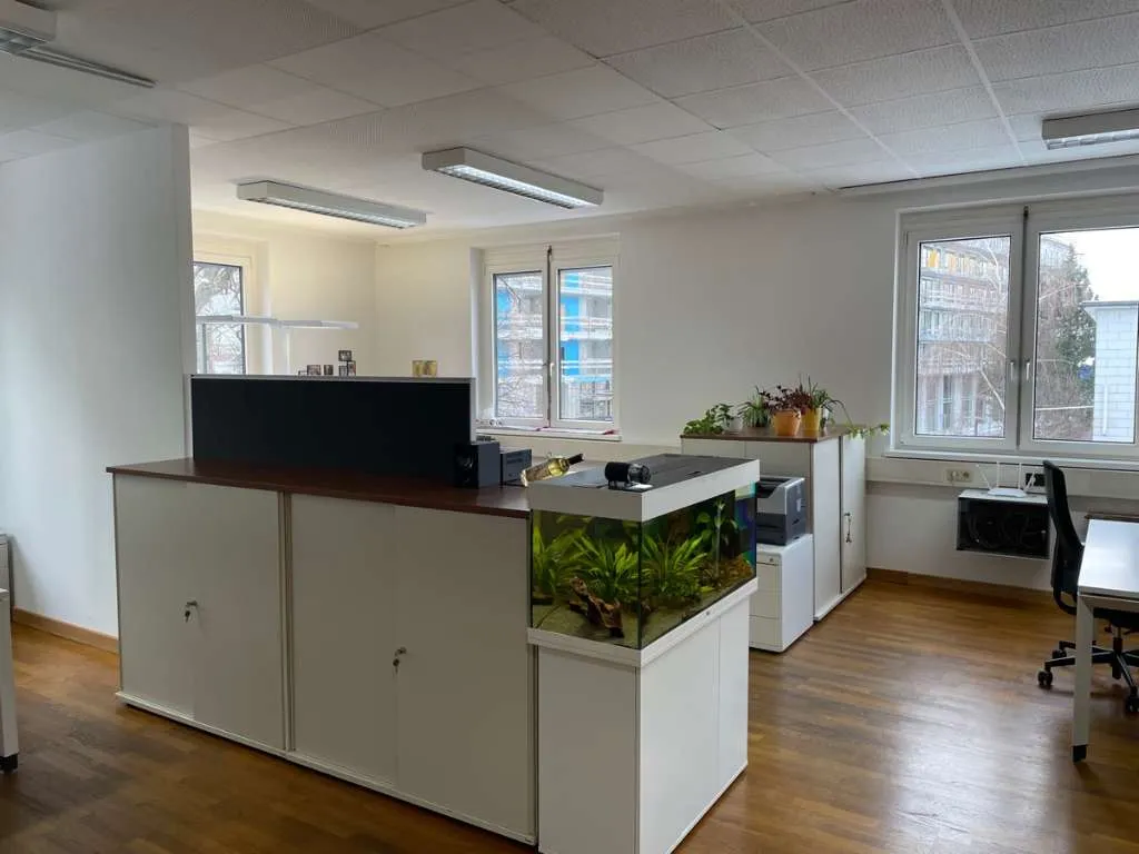 Arbeitsplatz in einem Gemeinschaftsbüro - Ansicht 3