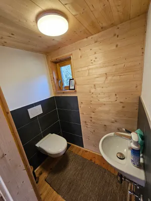 6-Zimmer-Immobilie mieten in Leoben – 80 m², € 600 – Bild 6 von 16