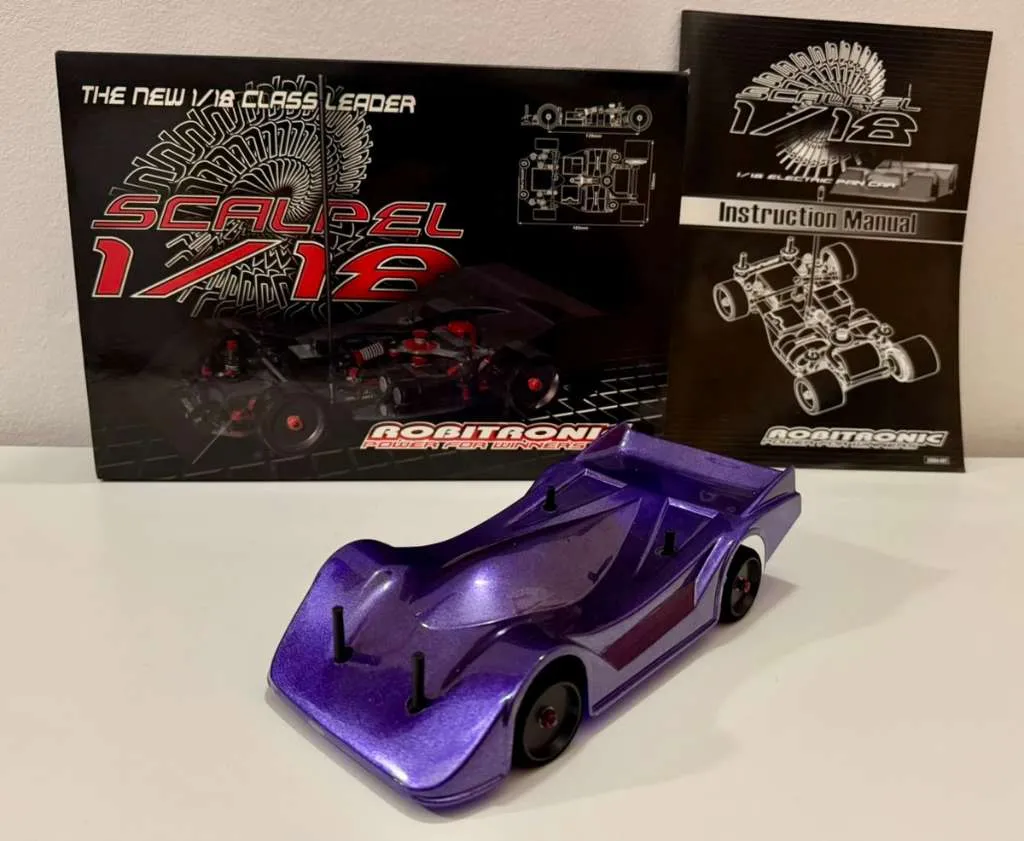 Robitronic Scalpel Vintage Pancar 1:18, € 65,- (8184 Anger