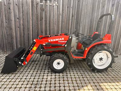 Yanmar AF180 Kleintraktor Diesel Allrad mit neuem Fron... Agrarfahrzeug