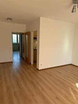 2-Zimmer-Wohnung mieten in Salzburg Stadt – 44 m², € 1.080 – Bild 2 von 6