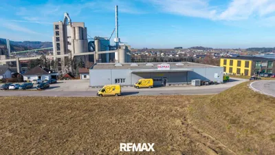 Immobilie kaufen in Gmunden – 1 918 m², € 895.000 – Bild 2 von 4
