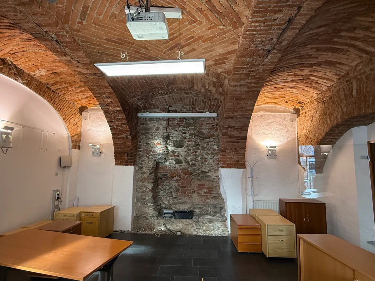 Altbau-Charm am Schlossberg - Büroflächen im Herzen von Graz - Ansicht 2