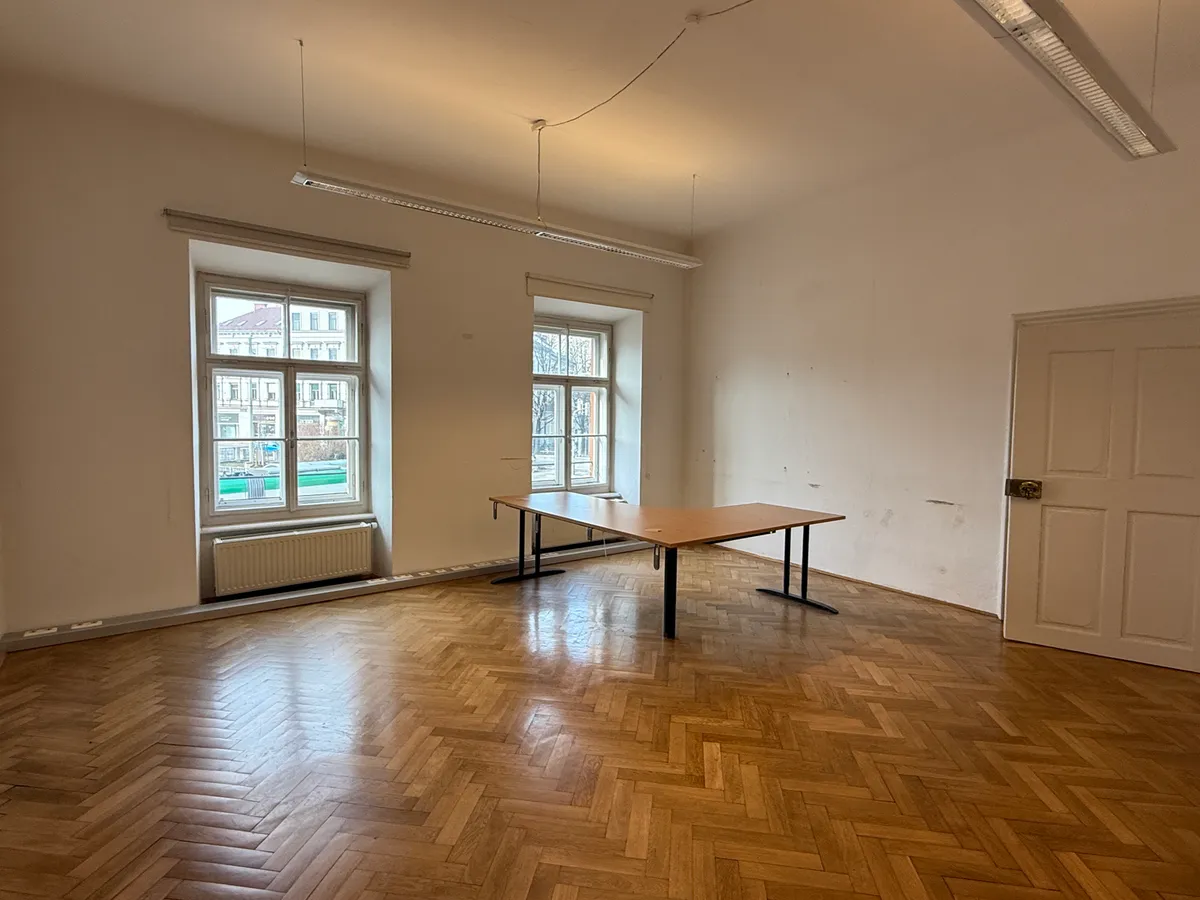Altbau-Charm am Schlossberg - Büroflächen im Herzen von Graz - Ansicht 3