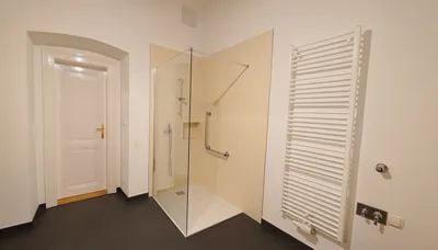 5-Zimmer-Wohnung mieten in Wien – 140 m², € 800 – Bild 5 von 17