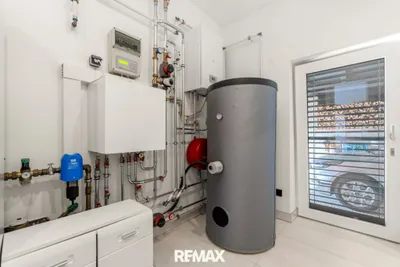 9-Zimmer-Gewerbeimmobilie kaufen in Südoststeiermark – 300 m², € 795.000 – Bild 14 von 35