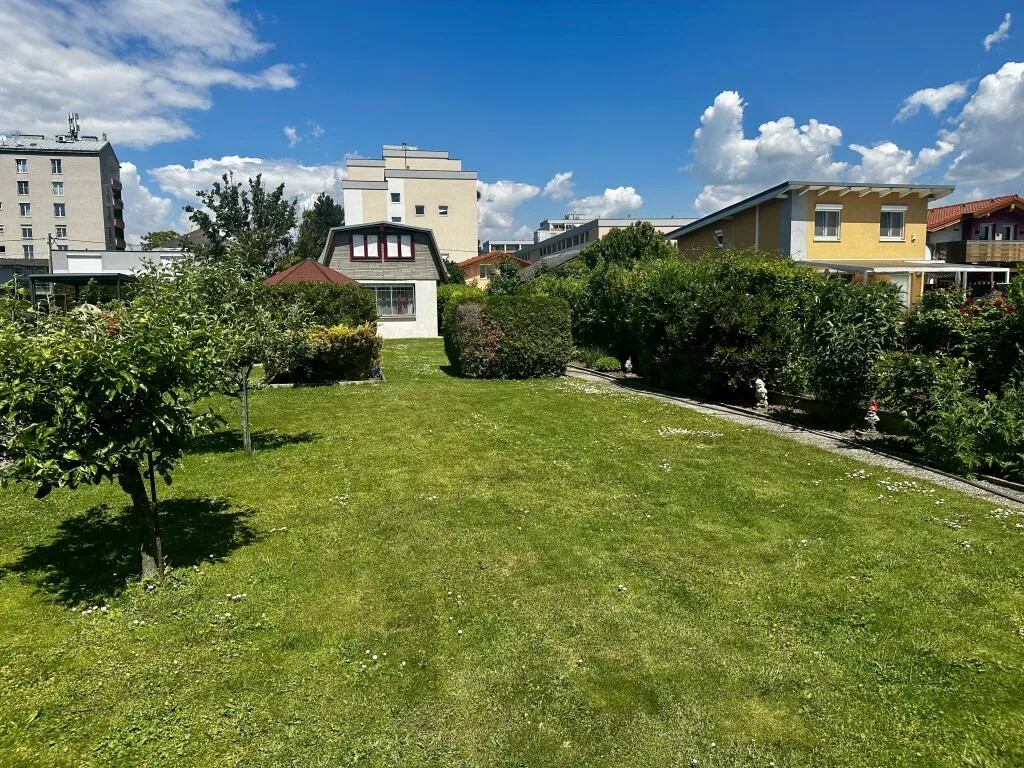 Eigentums-Baugrundstück in idyllischer Kleingartensiedlung - mit Sommerhaus & gepflegtem Garten - Ansicht 2