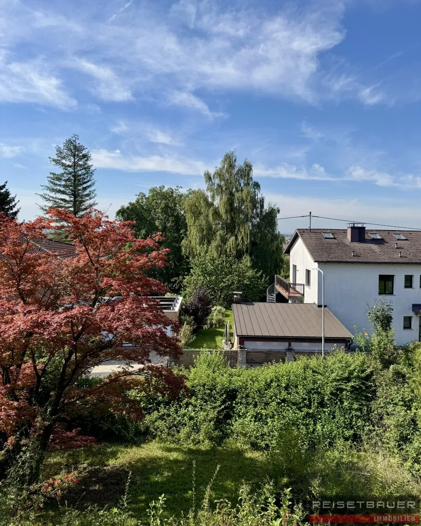 Renovierungsbedürftiges Haus in sonniger und ruhiger Siedlungslage I Leonding - Ansicht 3