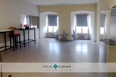 Gewerbeimmobilie mieten in Salzburg Stadt – 107 m², € 1.101 – Bild 1 von 2