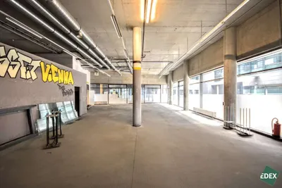 Gewerbeimmobilie mieten in Wien – 369 m², € 15 – Bild 2 von 8