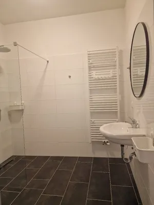 5-Zimmer-Wohnung mieten in Wien – 100 m², € 650 – Bild 12 von 26