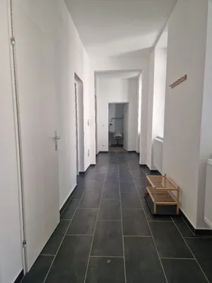 5-Zimmer-Wohnung mieten in Wien – 100 m², € 650 – Bild 2 von 26