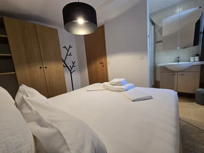 8-Zimmer-Gewerbeimmobilie kaufen in Kitzbühel – 158 m², € 790.000 – Bild 18 von 28