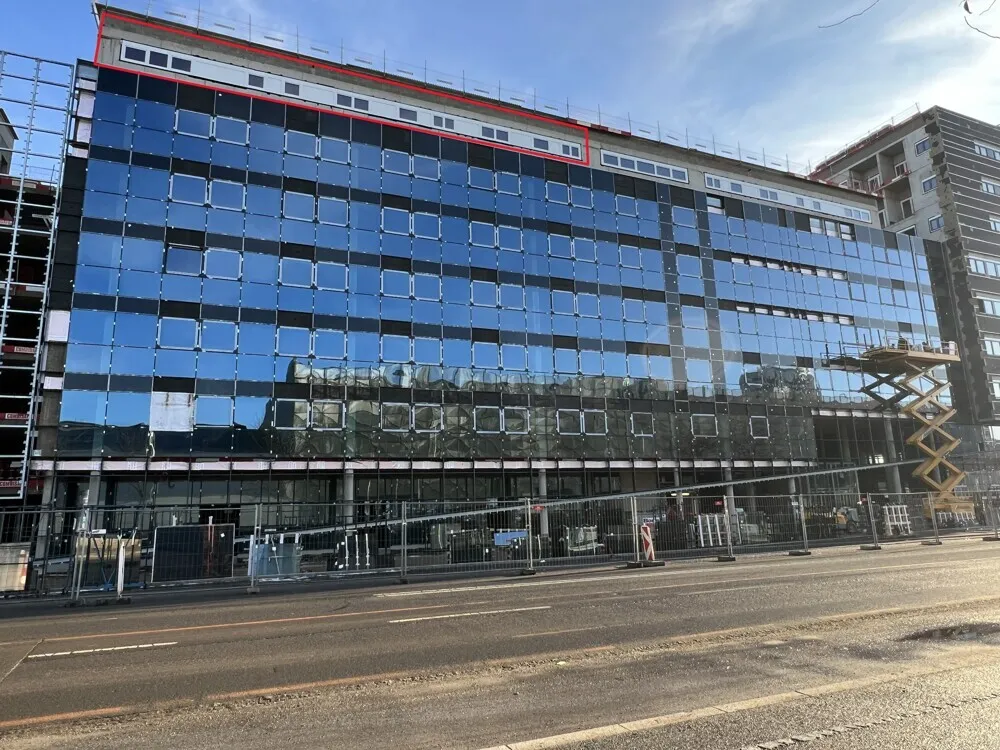 Neubau Schlüsselfertiges Büro - Besprechungsraum mit Glasdach - Ansicht 2