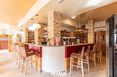 Gewerbeimmobilie kaufen in Bruck an der Leitha – 1 084 m², € 649.000 – Bild 4 von 25