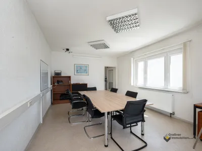 Gewerbeimmobilie mieten in Baden – 772 m², € 4.400 – Bild 8 von 8