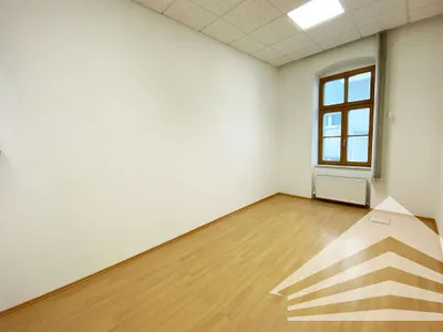 4-Zimmer-Gewerbeimmobilie mieten in Linz – 106 m², € 1.175 – Bild 4 von 7