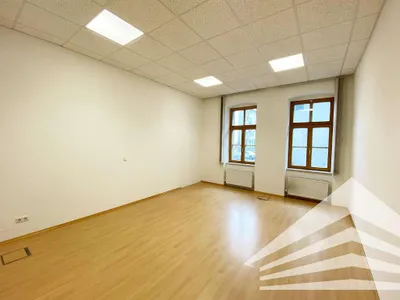 4-Zimmer-Gewerbeimmobilie mieten in Linz – 106 m², € 1.175 – Bild 3 von 7