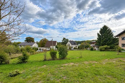 Grundstück kaufen in Linz Land – 707 m², € 650.000 – Bild 1 von 4