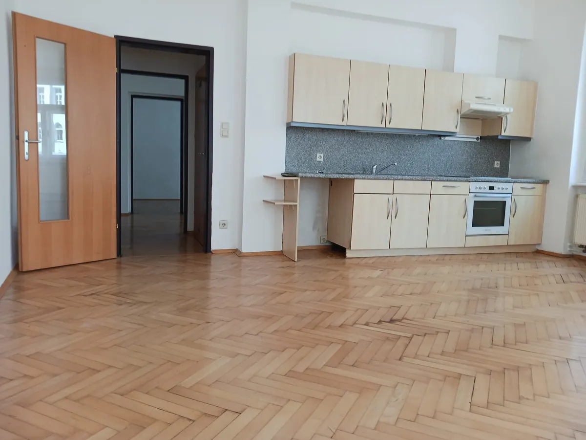 Nähe Kunsthaus helle Altbauwohnung – pohled 3