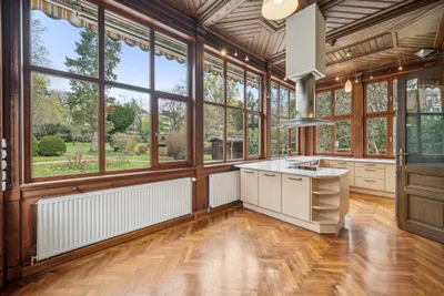 14-Zimmer-Gewerbeimmobilie kaufen in Wien – 389 m², € 2.480.000 – Bild 2 von 16