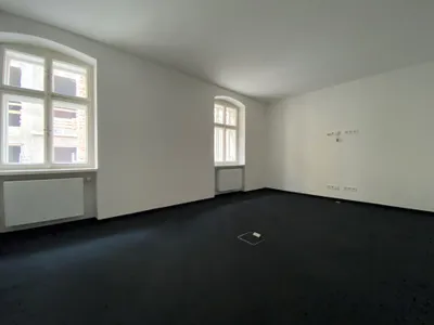 2-Zimmer-Gewerbeimmobilie mieten in Linz – 66 m², € 949 – Bild 6 von 12