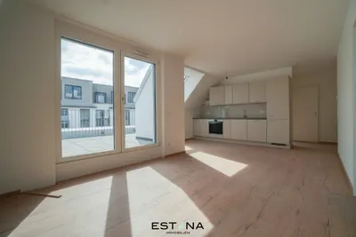 Wohnung mit perfektem Grundriss und Freifläche - Nähe Kagraner Platz