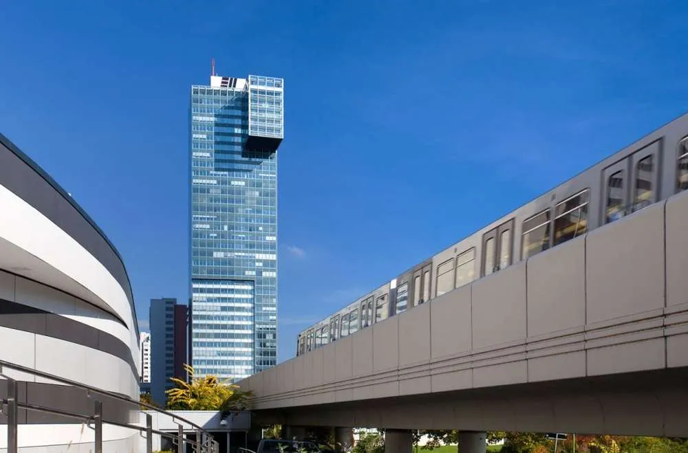 IZD-Tower - 16./17.OG - voll bezugsfertig - Ansicht 2