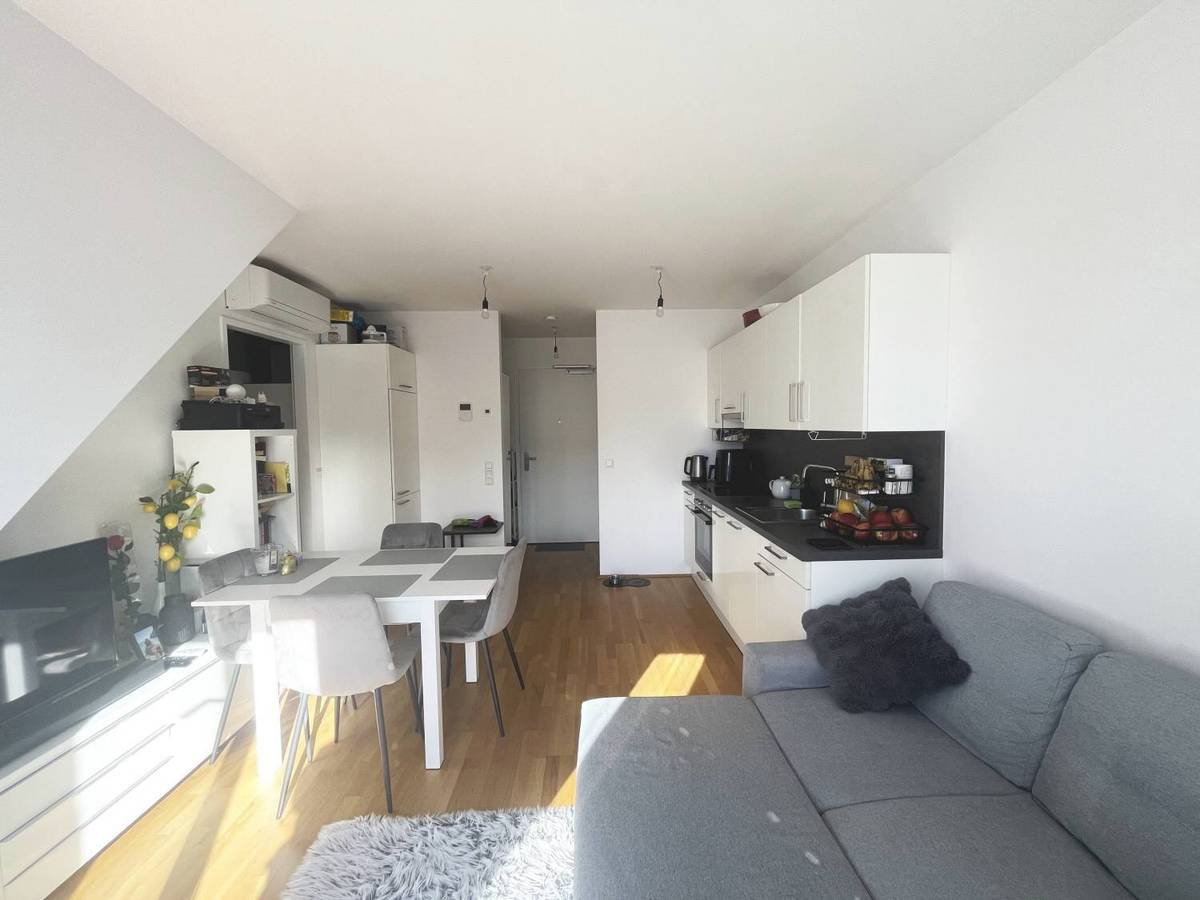Moderne, klimatisierte 2-Zimmer-Dachgeschosswohnung mit Terrasse - in der Koloniestraße - Ansicht 3