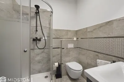 6-Zimmer-Gewerbeimmobilie kaufen in Krems Land – 404 m², € 749.000 – Bild 7 von 30