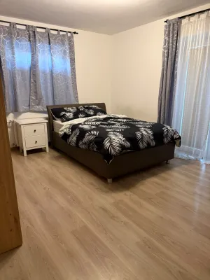 2-Zimmer-Wohnung mieten in Lienz – 67 m², € 810 – Bild 2 von 11