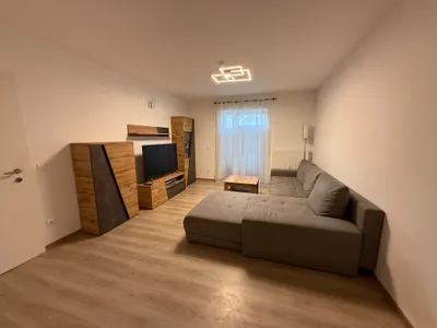 2-Zimmer-Wohnung mieten in Lienz – 67 m², € 810 – Bild 6 von 11