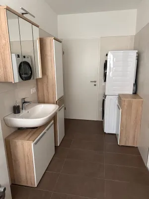 2-Zimmer-Wohnung mieten in Lienz – 67 m², € 810 – Bild 8 von 11