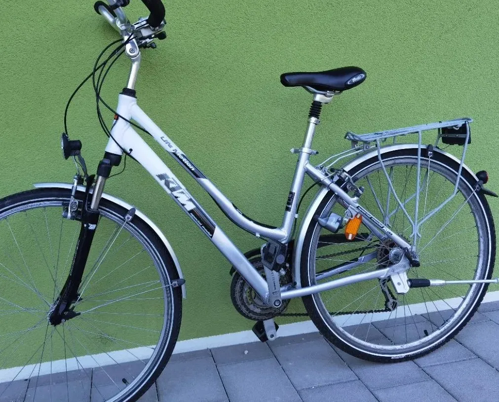 e mountainbike focus jarifa 6.8 Specialized Turbo Levo 2022 Finish:Black Glossy Tablettenbox 7 Tage Medikamentenbox
