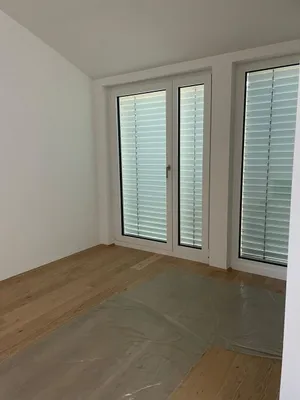 Nachmieter gesucht - Neuwertige 2 Zimmer DG Wohnung mit Terrasse, U3-Nähe