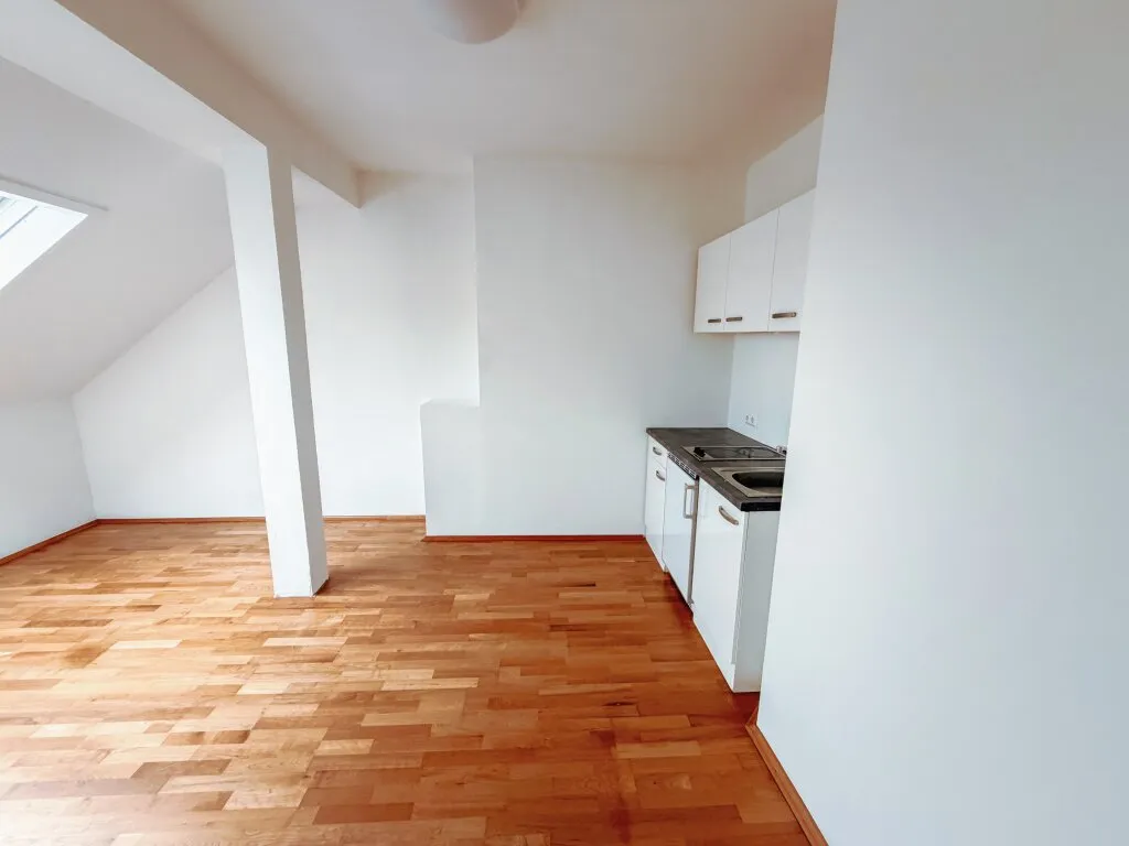 Kompakte Wohlfühl-Garçonnière in Grazer Lend-Nähe - Vista 2