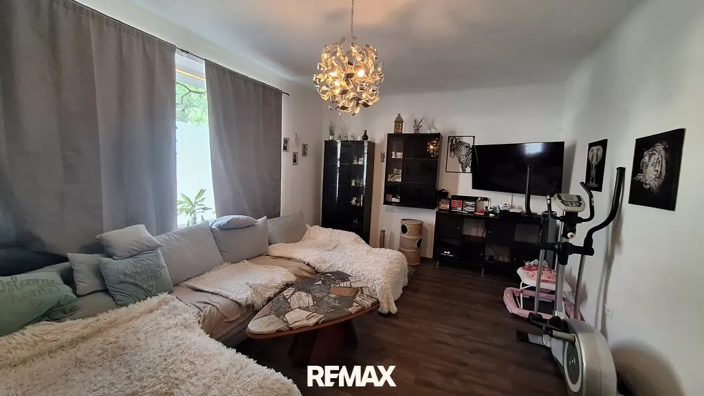 Anlageobjekt: Einfamilienhaus in Lilienfeld mit Garten und Garage - Ansicht 2