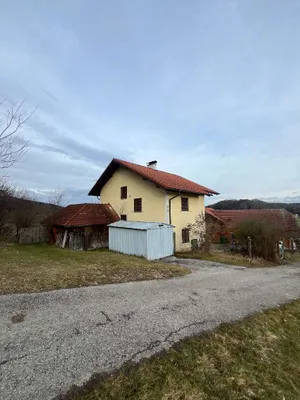 7-Zimmer-Haus kaufen in Salzburg-Umgebung – 180 m², € 339.000 – Bild 3 von 13