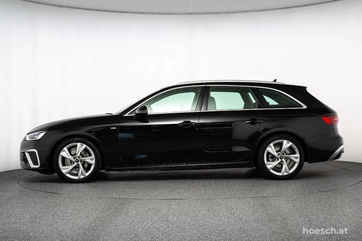 Audi A4 2024 photo 3