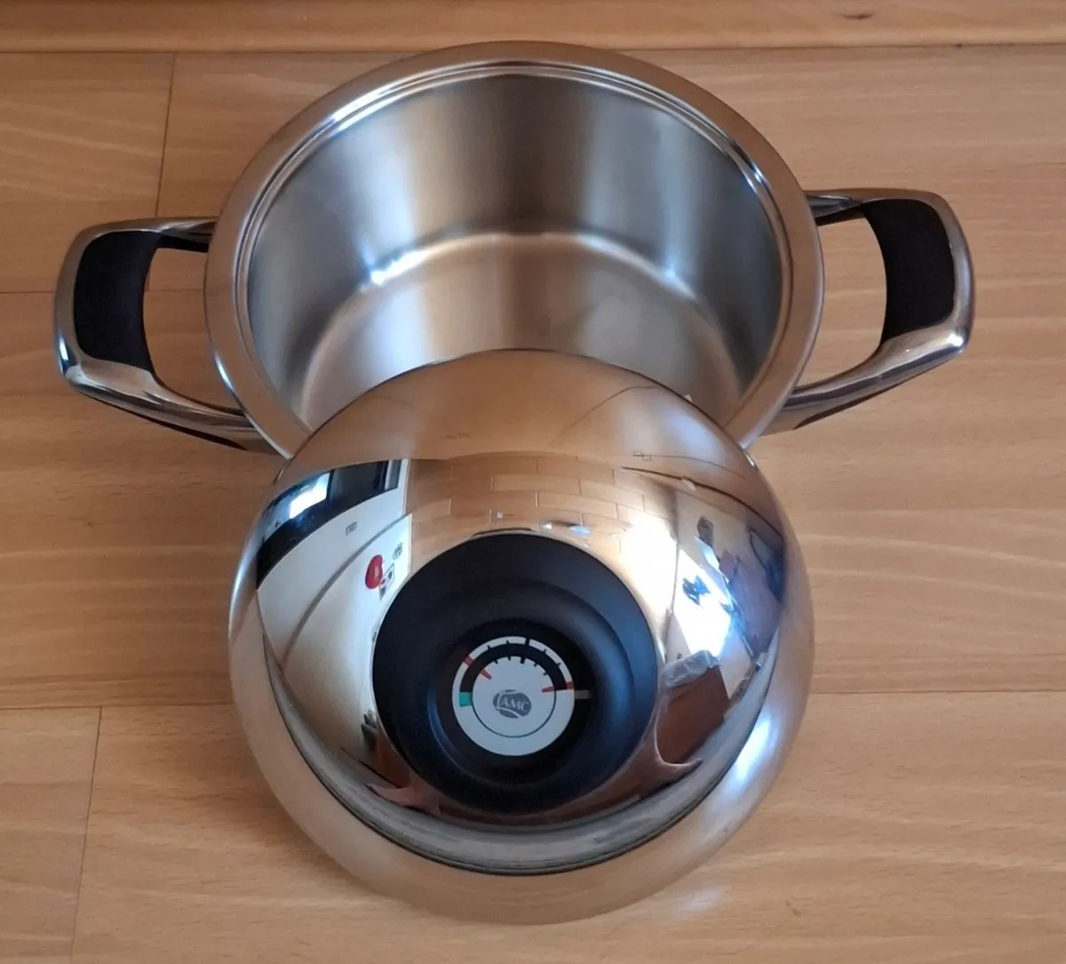 AMC Topf 3 Liter mit Deckel Induktion geeignet, € 350,- (1220 Wien)
