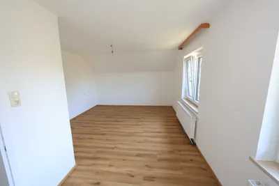 6-Zimmer-Haus mieten in Ried im Innkreis – 115 m², € 1.350 – Bild 8 von 11