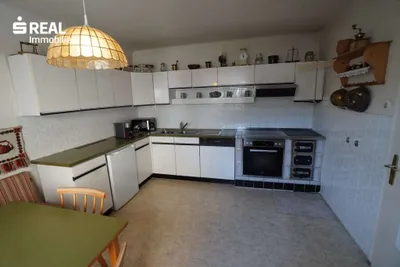 7-Zimmer-Haus kaufen in Waidhofen an der Thaya – 165 m², € 135.000 – Bild 11 von 24