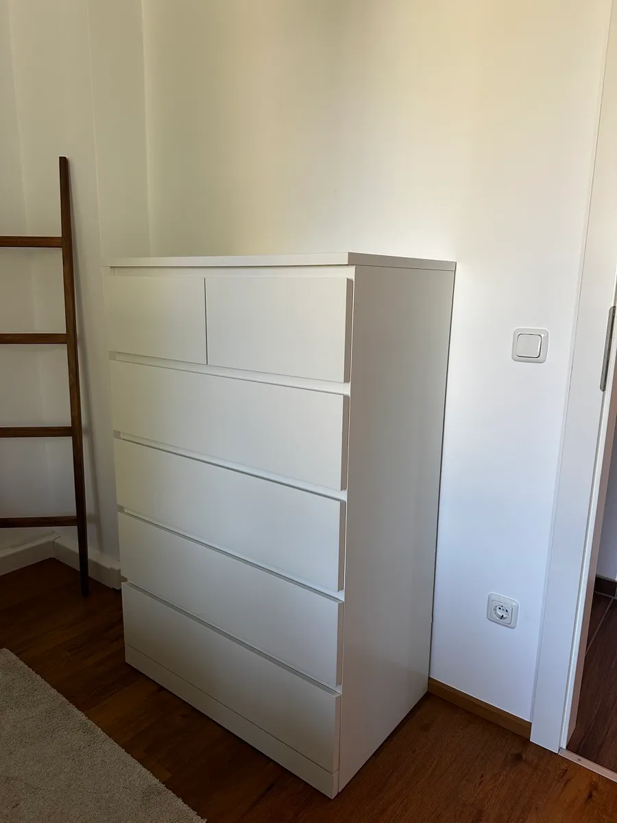 IKEA MALM Kommode weiß - 6 Schubladen, € 100,- (4060 Leonding)