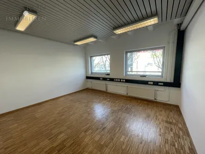 Gewerbeimmobilie mieten in Wien – 65 m², € 472