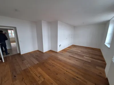 4-Zimmer-Wohnung mieten in Innsbruck-Land – 116,3 m², € 1.812 – Bild 2 von 11