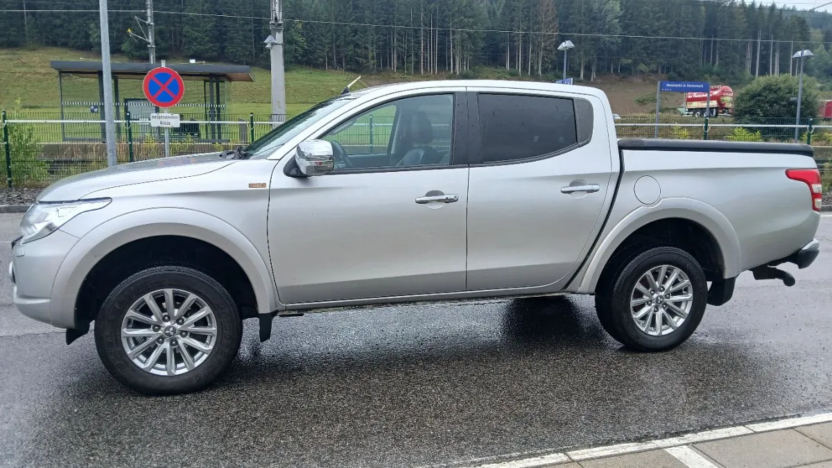 Mitsubishi L200