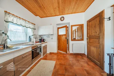 8-Zimmer-Gewerbeimmobilie mieten in Bruck-Mürzzuschlag – 1 390 m², € 5.300 – Bild 47 von 98